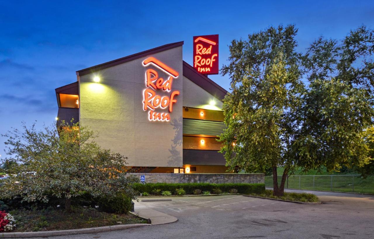 Red Roof Inn Louisville Expo Airport Buitenkant foto